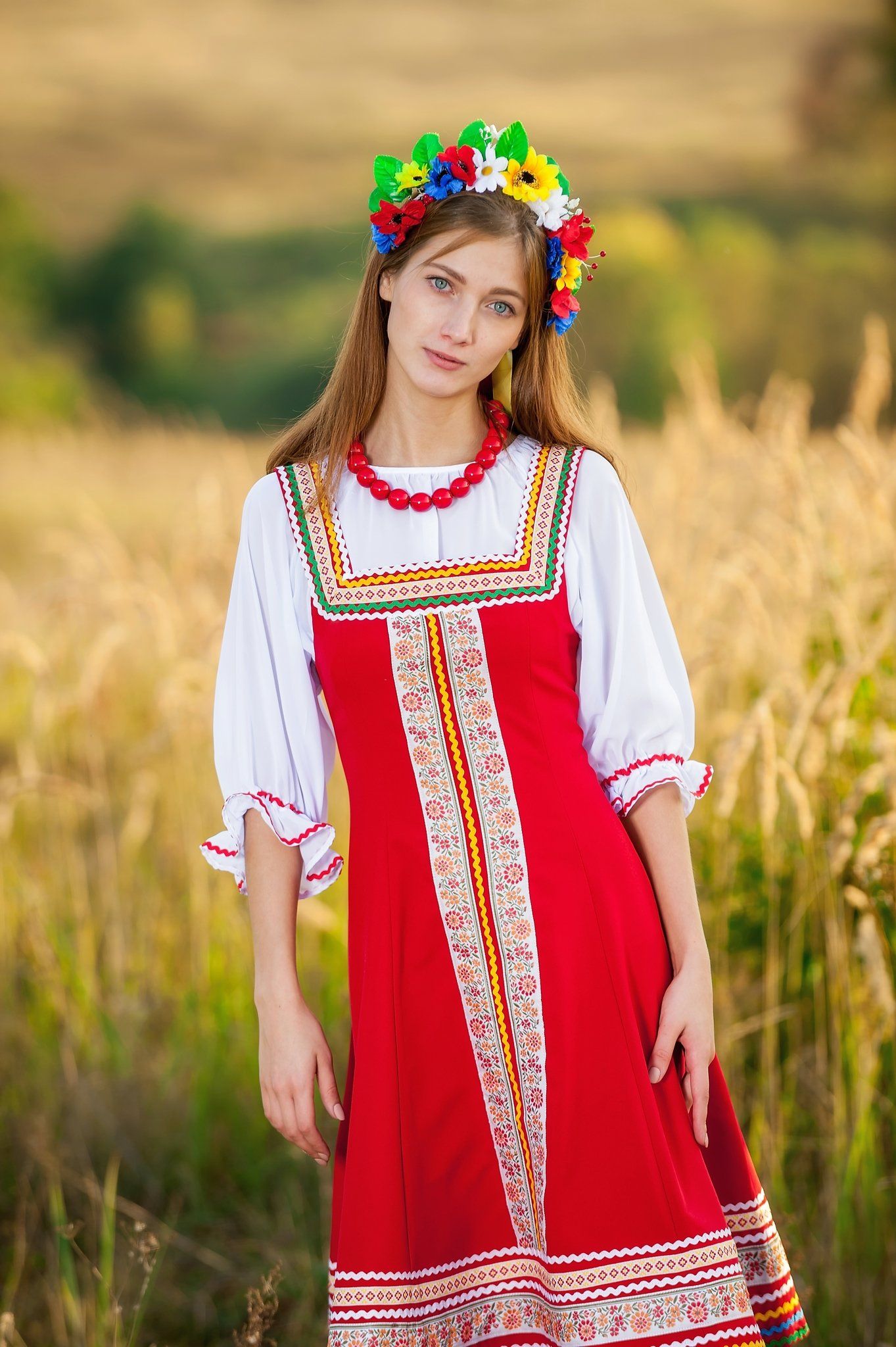 Women in Slavic costumes in Kingston